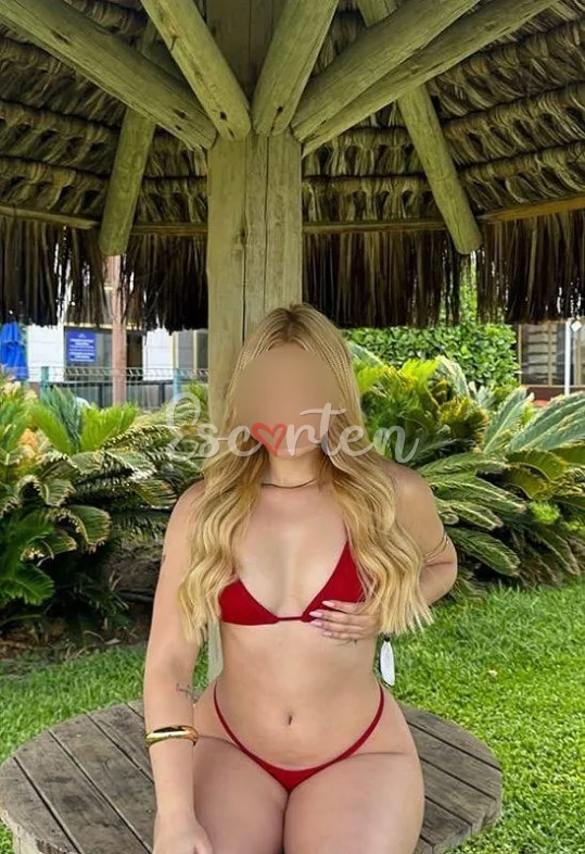 Larissa