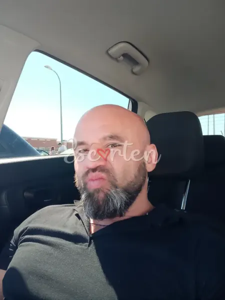 Escort Raúl